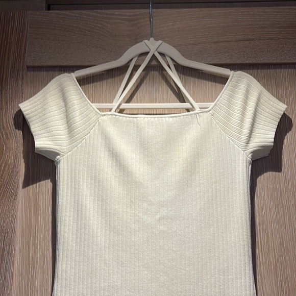 WAYF Deena Off the Shoulder Rib Knit Midi Dress, Size Small - Picture 4 of 7